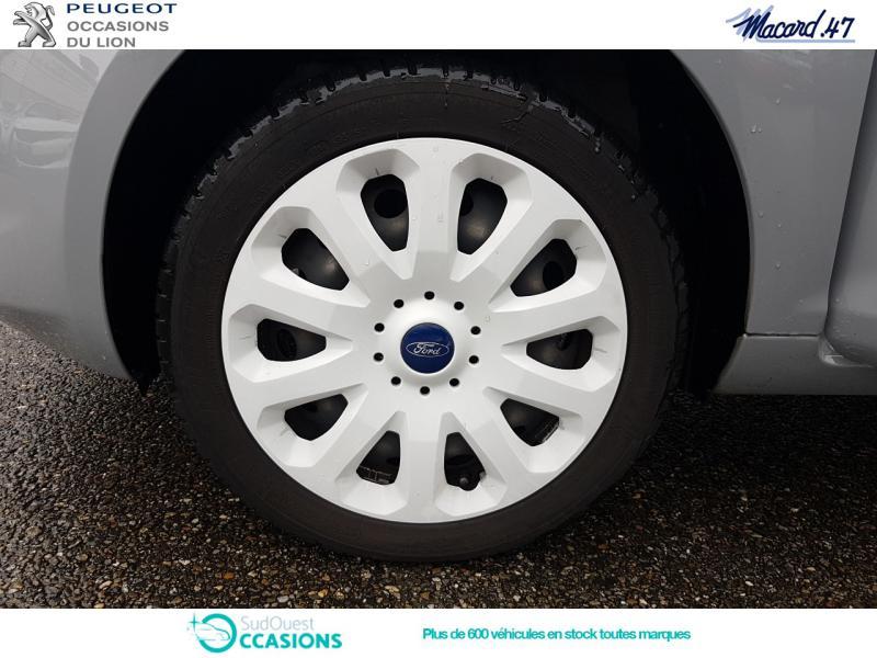 Photo 11 de l'offre de Ford Ka 1.2 69ch Stop&Start Titanium MY2014 à 8 490 € chez SudOuest Occasions