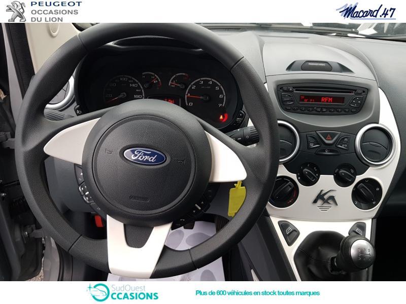Photo 14 de l'offre de Ford Ka 1.2 69ch Stop&Start Titanium MY2014 à 8 490 € chez SudOuest Occasions