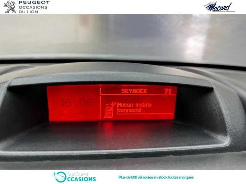 Photo 14 de l'offre de Peugeot Partner 120 L1 1.6 BlueHDi 100 Pack Clim à 14 400 € chez SudOuest Occasions
