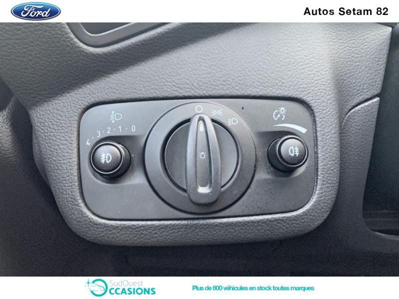 Photo 18 de l'offre de Ford Kuga 1.5 TDCi 120ch Stop&Start Trend 4x2 à 17 790 € chez SudOuest Occasions