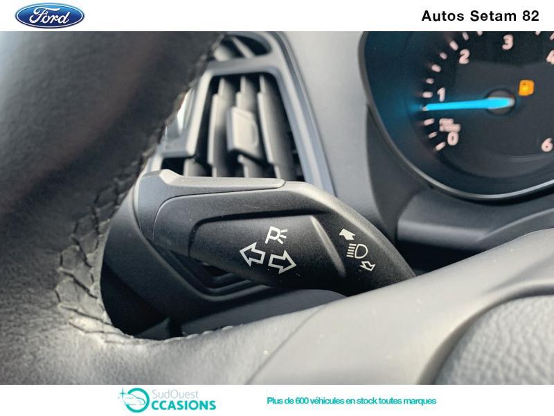 Photo 19 de l'offre de Ford Kuga 1.5 TDCi 120ch Stop&Start Trend 4x2 à 17 790 € chez SudOuest Occasions