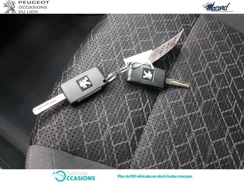 Photo 15 de l'offre de Peugeot 3008 1.6 BlueHDi 120ch Active Business S&S Basse Consommation à 12 450 € chez SudOuest Occasions