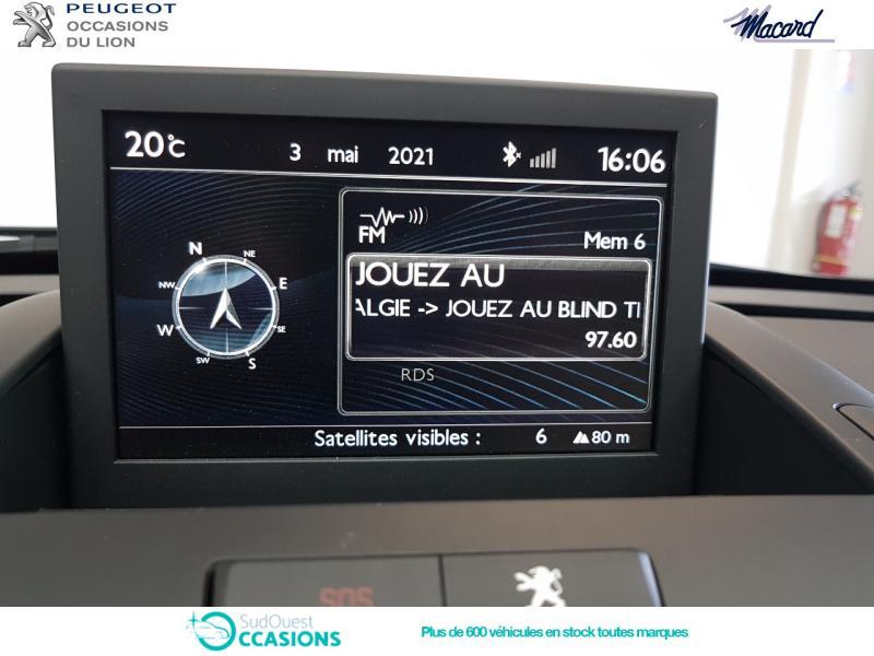 Photo 27 de l'offre de Peugeot 3008 1.6 BlueHDi 120ch Active Business S&S Basse Consommation à 12 450 € chez SudOuest Occasions
