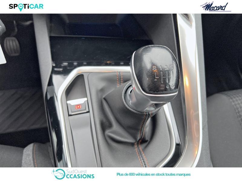 Photo 15 de l'offre de Peugeot 3008 1.5 BlueHDi 130ch E6.c Active Business S&S à 20 770 € chez SudOuest Occasions