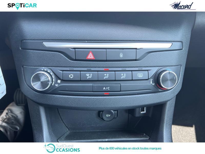 Photo 16 de l'offre de Peugeot 308 SW 1.6 BlueHDi 100ch S&S Access à 12 970 € chez SudOuest Occasions