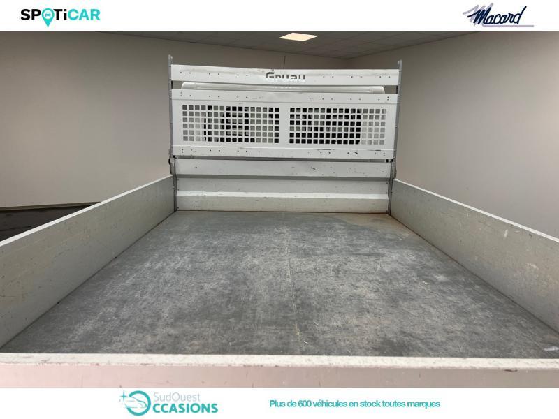 Photo 6 de l'offre de Citroën Jumper CCb 33 L2 2.0 BlueHDi 130 Confort à 29 000 € chez SudOuest Occasions