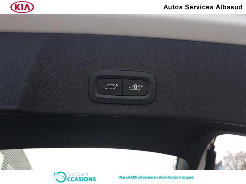 Photo 13 de l'offre de Volvo XC40 D4 AdBlue AWD 190ch R-Design Geartronic 8 à 33 900 € chez SudOuest Occasions