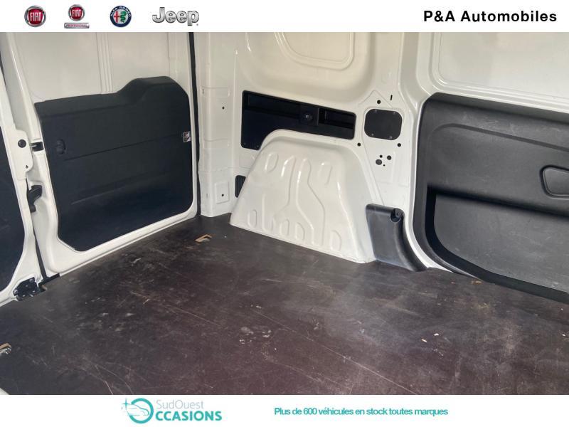 Photo 7 de l'offre de Fiat Doblo Cargo 1.6 Multijet 105ch Pack Professional E6 à 16 980 € chez SudOuest Occasions