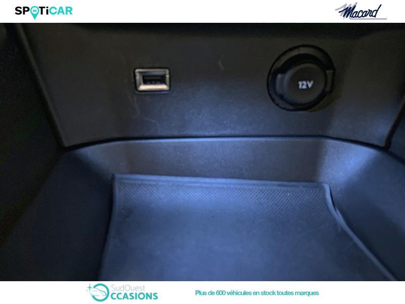 Photo 23 de l'offre de Peugeot 3008 1.5 BlueHDi 130ch E6.c Allure S&S à 22 470 € chez SudOuest Occasions