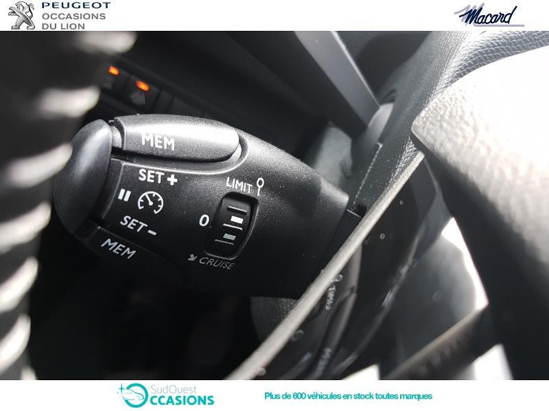Photo 18 de l'offre de Peugeot 308 1.5 BlueHDi 130ch S&S Allure à 18 980 € chez SudOuest Occasions