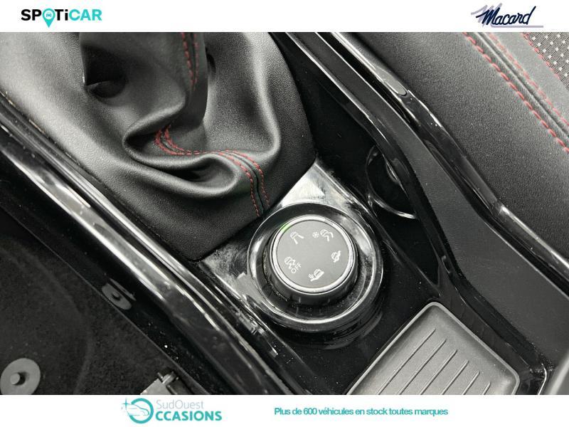 Photo 22 de l'offre de Peugeot 2008 1.6 BlueHDi 100ch GT Line à 15 450 € chez SudOuest Occasions