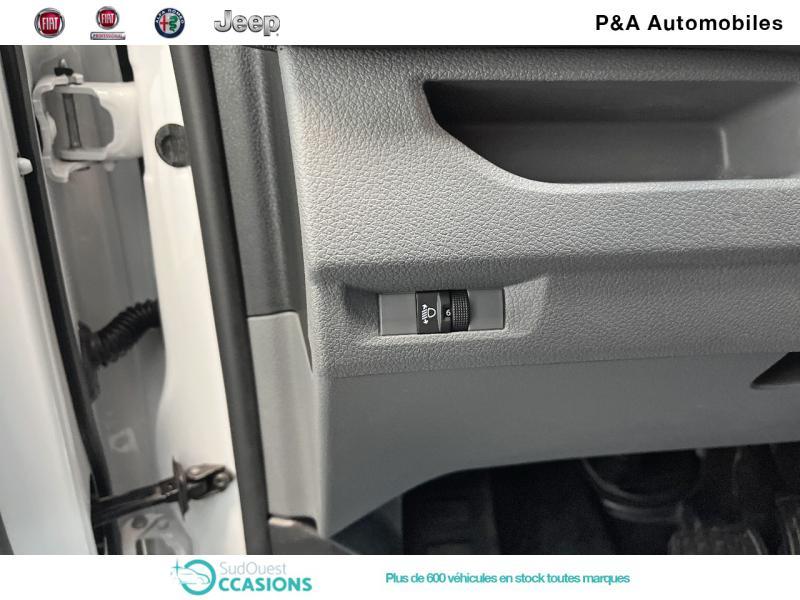 Photo 16 de l'offre de Fiat Scudo Fg XL 100 kW Batterie 75 kWh Pro Lounge Connect à 43 980 € chez SudOuest Occasions