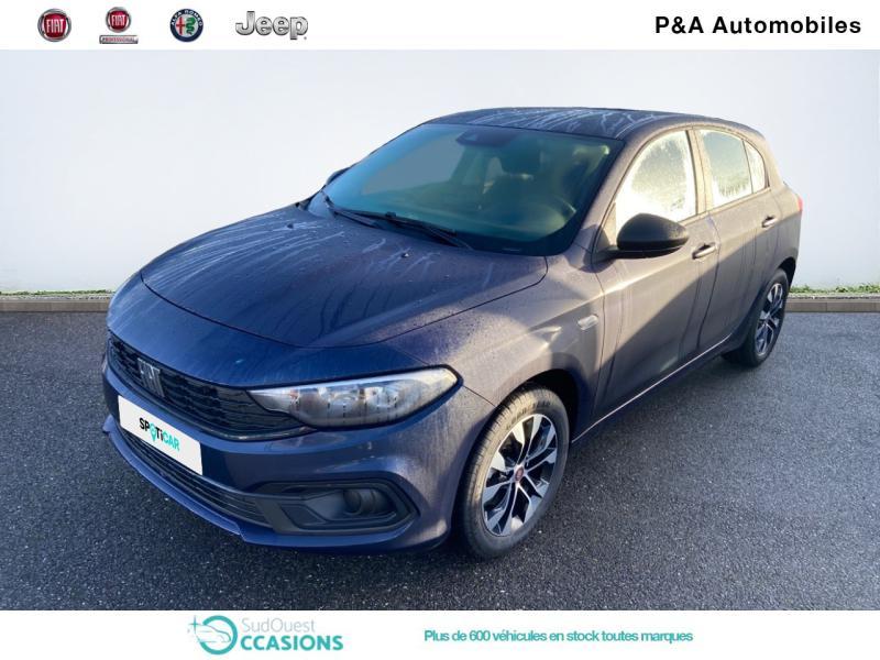 Photo 1 de l'offre de Fiat Tipo 1.0 FireFly Turbo 100ch S/S Life 5p à 14 980 € chez SudOuest Occasions