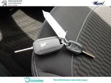 Photo 15 de l'offre de Peugeot 208 1.5 BlueHDi 100ch S&S Active à 13 970 € chez SudOuest Occasions