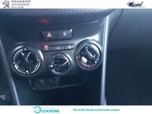 Photo 16 de l'offre de Peugeot 208 1.2 PureTech 82ch E6.2 Evap Signature 5p à 15 450 € chez SudOuest Occasions