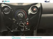 Photo 15 de l'offre de Peugeot 108 VTi 72 Style 3p à 9 990 € chez SudOuest Occasions