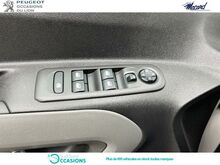 Photo 16 de l'offre de Peugeot Rifter 1.5 BlueHDi 100ch S&S Long Active à 23 990 € chez SudOuest Occasions