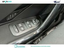 Photo 21 de l'offre de Peugeot 208 1.6 BlueHDi 100ch Allure 5p à 13 680 € chez SudOuest Occasions