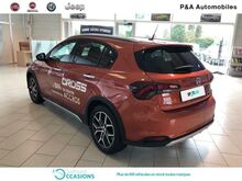 Photo 7 de l'offre de Fiat Tipo Cross 1.0 FireFly Turbo 100ch S/S Plus à 20 880 € chez SudOuest Occasions