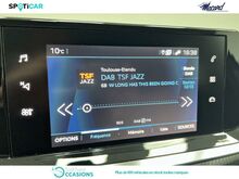 Photo 24 de l'offre de Peugeot 2008 1.5 BlueHDi 100ch E6.c Allure S&S BVM5 86g à 23 840 € chez SudOuest Occasions