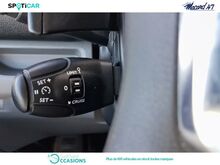 Photo 15 de l'offre de Peugeot Expert Fg Standard 2.0 BlueHDi 180ch S&S Premium EAT8 à 30 990 € chez SudOuest Occasions