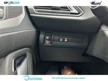 Photo 17 de l'offre de Peugeot 308 1.5 BlueHDi 130ch S&S Allure Pack à 21 980 € chez SudOuest Occasions