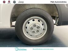 Photo 11 de l'offre de Fiat Ducato Fg 3.3 MH2 2.3 Multijet 120ch Pro Lounge à 25 890 € chez SudOuest Occasions