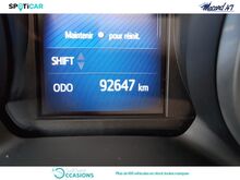 Photo 17 de l'offre de Toyota Avensis 147 VVT-i Executive à 13 990 € chez SudOuest Occasions