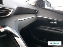 Photo 19 de l'offre de Peugeot 3008 1.2 PureTech 130ch E6.c Allure S&S EAT8 à 25 690 € chez SudOuest Occasions