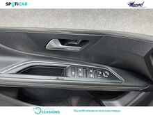 Photo 27 de l'offre de Peugeot 3008 HYBRID4 300ch GT e-EAT8 à 33 800 € chez SudOuest Occasions